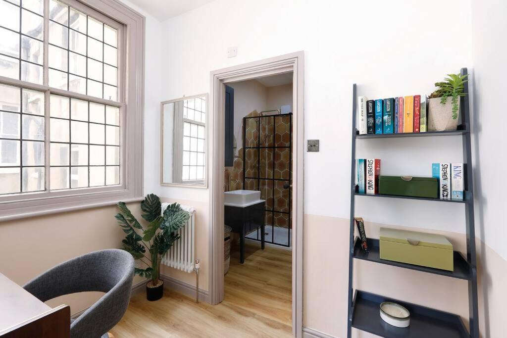 Stunning 2 Bedroom Flat 8Min Walk From The Beach Brighton Exterior photo