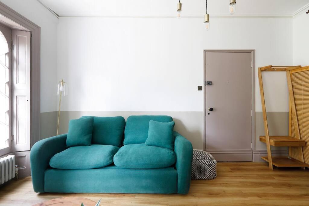 Stunning 2 Bedroom Flat 8Min Walk From The Beach Brighton Exterior photo